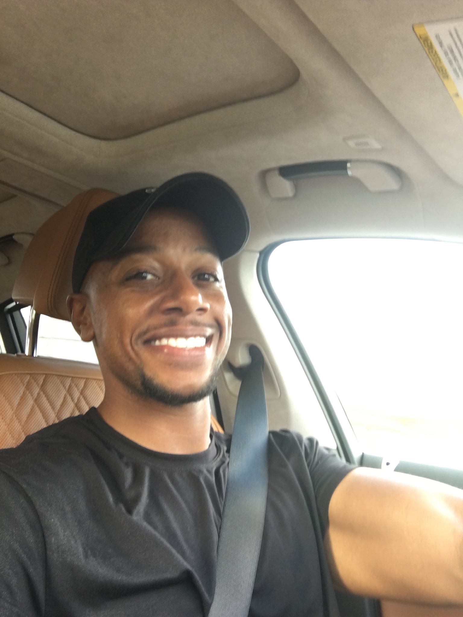 Upload a recent headshot photo